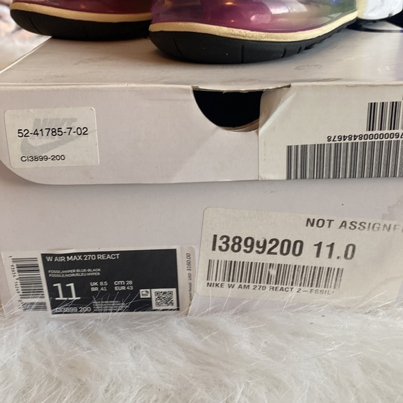 Nike Air Max 270 React, Women’s Size 11 - Picture 13 of 13